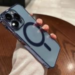Apple iPhone 13 Pro Max Camerabescherming Magsafe Zwart Hoesje